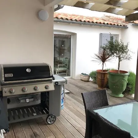 Charmant Sur Front De Mer Avec Piscine Prázdninový dům Sainte-Marie-de-Ré